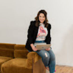 Meet your Posher, Tabitha